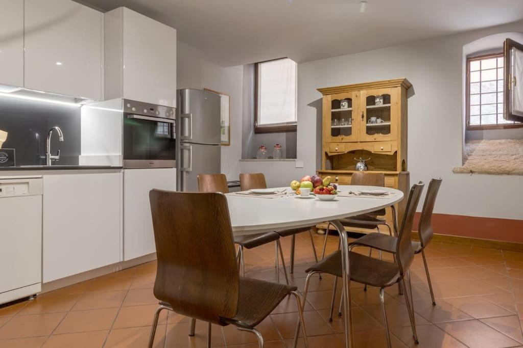 Residenza Angels @Piazzadelleerbe Apartment เวโรนา ภายนอก รูปภาพ